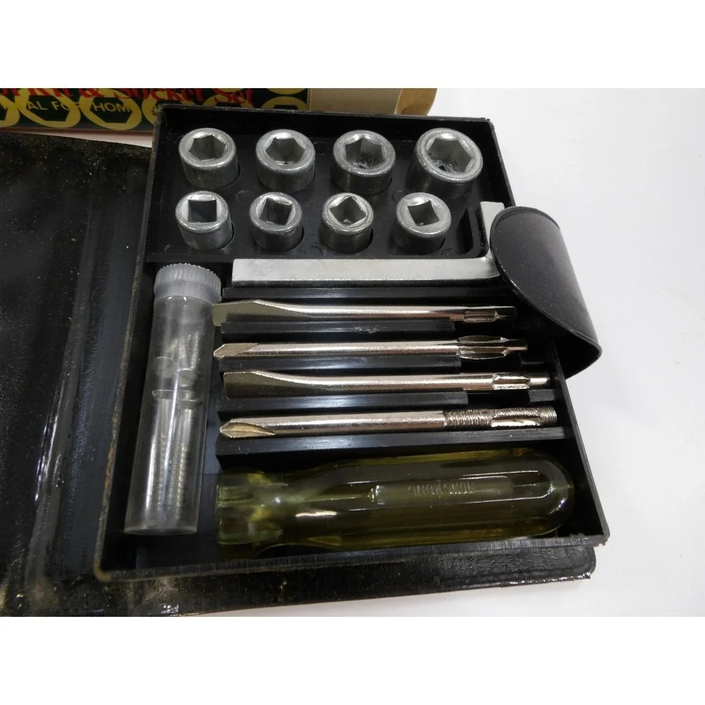 Vintage Travel Tool Kit Screwdriver Socket Set 14 - peices